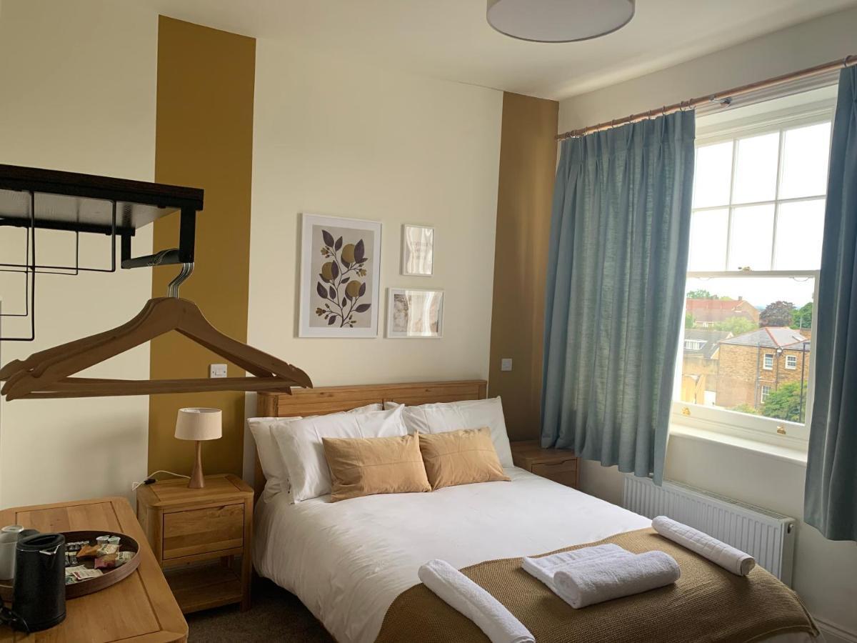 The Fox & Hounds Hotel London Bagian luar foto